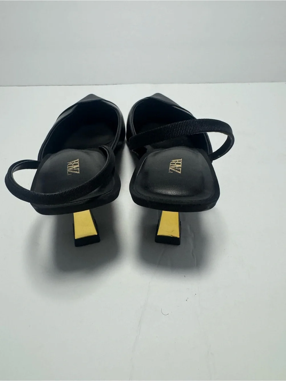 Zara Women's Kitten Heels Size 38 Black with Gold Sexy Holiday Party